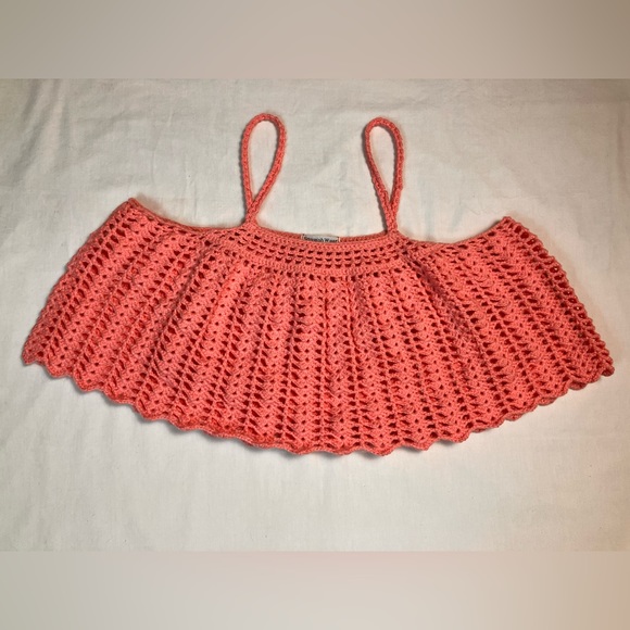 Pink Crochet Half-Shirt - Picture 2 of 2